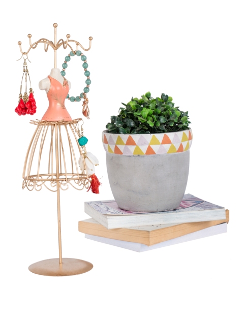 

Chumbak Rose Gold-Toned & Peach Patterned Jewellery Holder