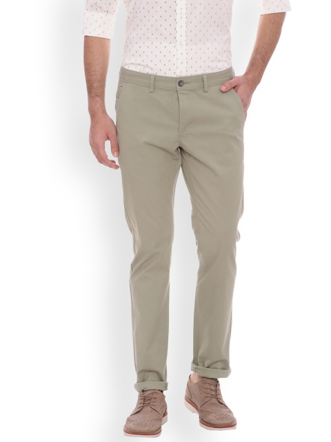 

Basics Men Beige Slim Fit Solid Chinos