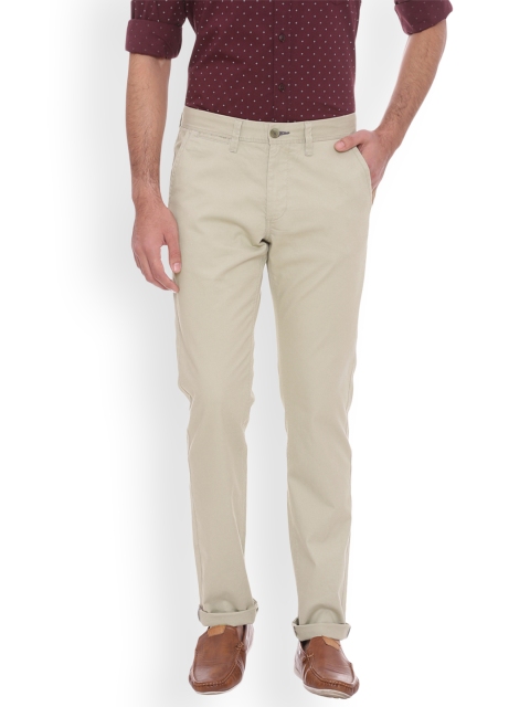 

Basics Men Beige Slim Fit Solid Chinos