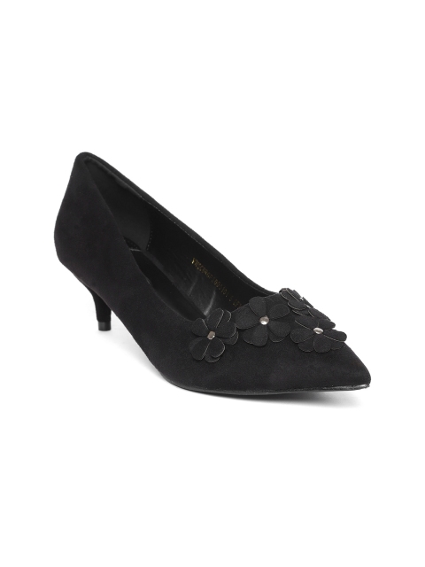 

Van Heusen Women Black Solid Pumps