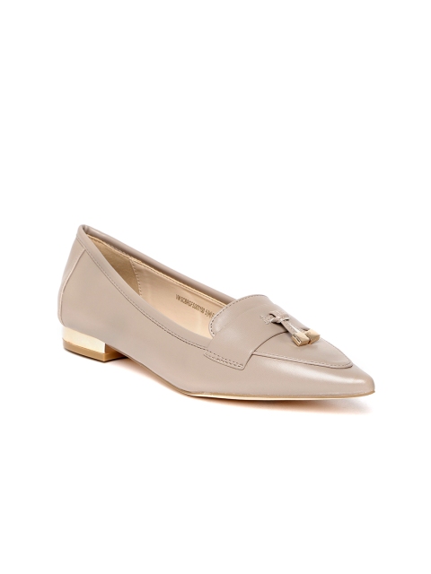 

Van Heusen Women Beige Solid Ballerinas