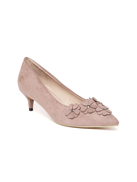 

Van Heusen Women Dusty Pink Applique Detail Pumps