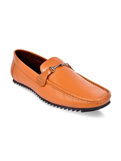 

Allen Cooper Men Tan Loafers