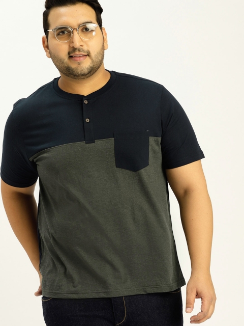 

Sztori Plus Size Men Olive Green Navy Blue Colourblocked Round Neck T-shirt