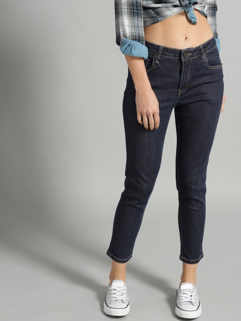 

Roadster Women Navy Blue Skinny Fit Mid-Rise Clean Look Stretchable Cropped Jeans