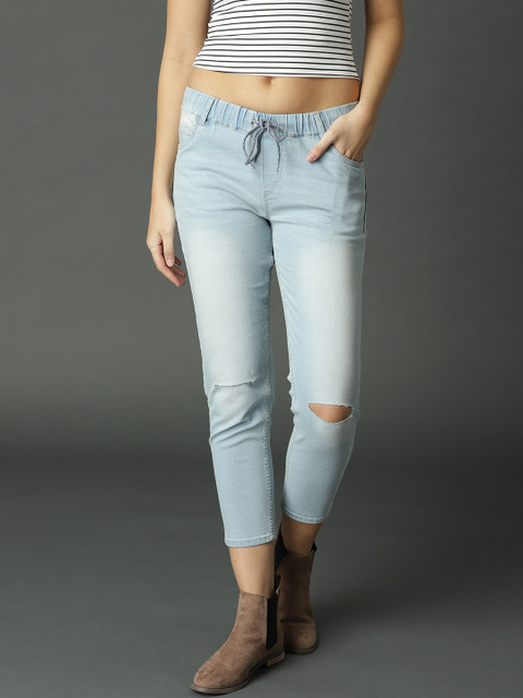 

Roadster Women Blue Slim Jogger Fit Mid-Rise Slash Knee Stretchable Cropped Jeans