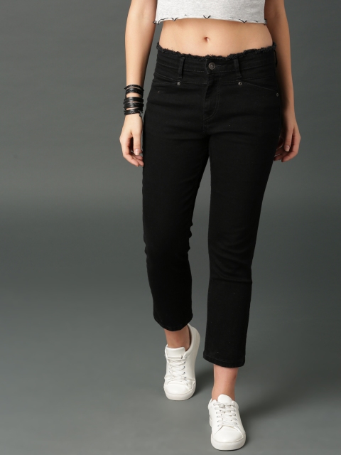 

Roadster Women Black Straight Fit Mid-Rise Clean Look Stretchable Jeans