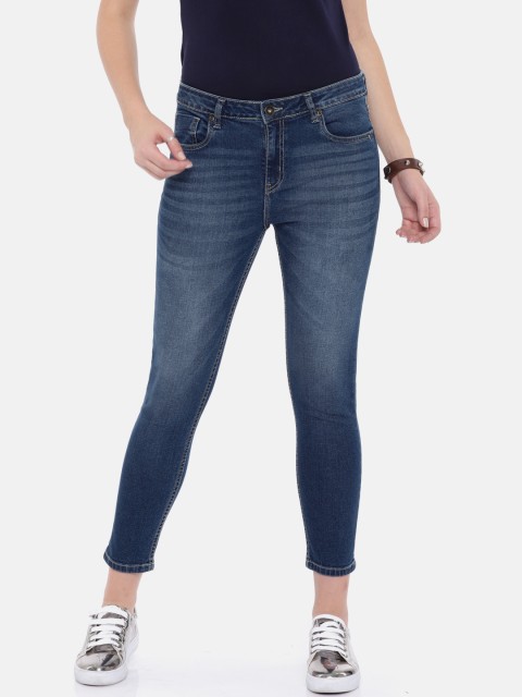 

Roadster Women Blue Skinny Fit Tassels Cropped Jeans