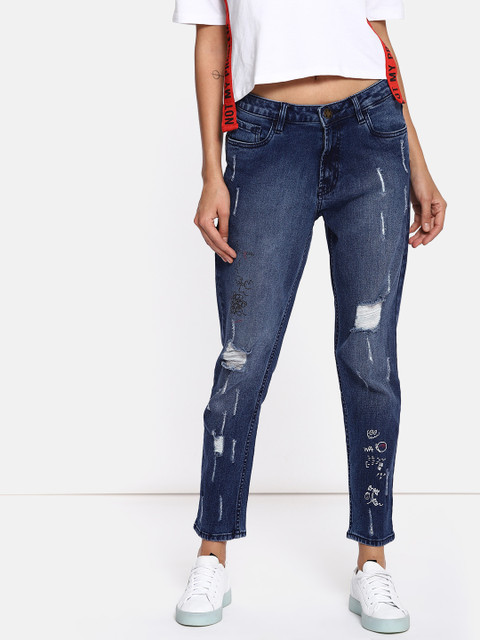 

Kook N Keech Women Blue Boyfriend Fit Mildly Distressed Stretchable Printed Cropped Jeans