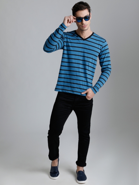 

DILLINGER Men Blue Striped V-Neck T-shirt