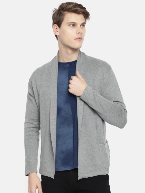 

Wrangler Men Grey Solid Sweater