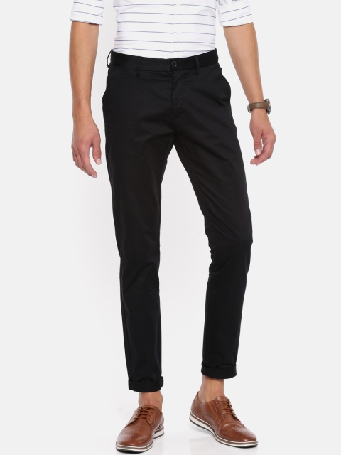 

U.S. Polo Assn. Men Black Slim Fit Solid Chinos
