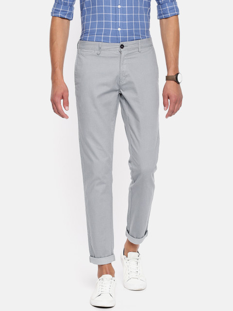 

U.S. Polo Assn. Men Grey Slim Fit Solid Chinos
