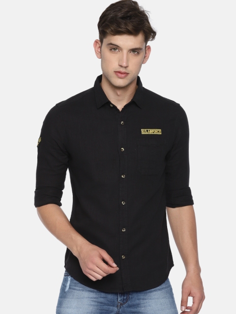 

The Indian Garage Co Men Black Slim Fit Solid Casual Shirt