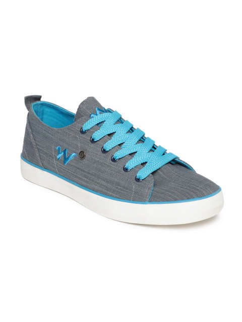 

Wildcraft Men Grey Sneakers