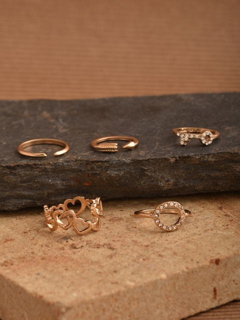 

Pipa Bella Set of 5 Gold-Toned Ring