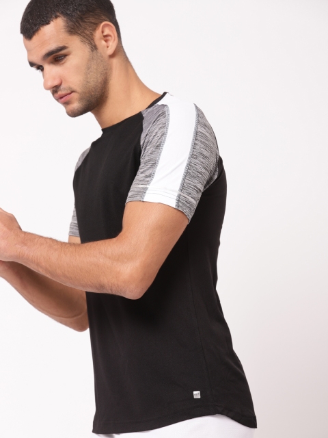 

ether Men Black Solid T-shirt