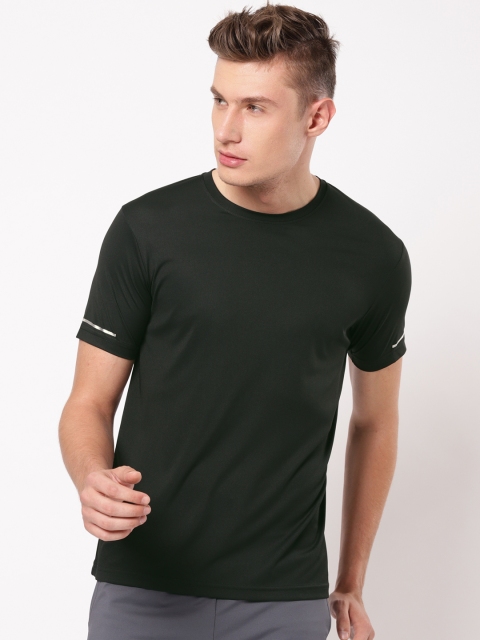 

ether e+ Men Black Solid Round Neck T-shirt