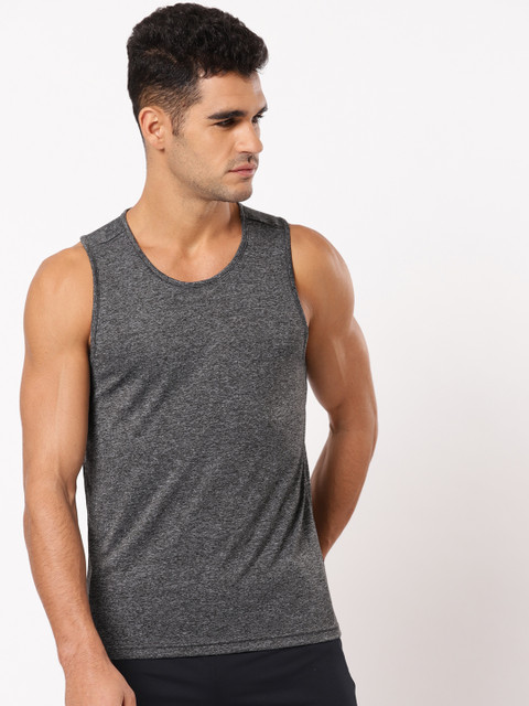 

ether e+ Men Charcoal Solid Round Neck T-shirt
