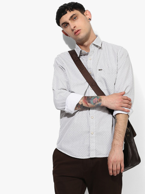 

Peter England Men White & Grey Slim Fit Printed Casual Shirt