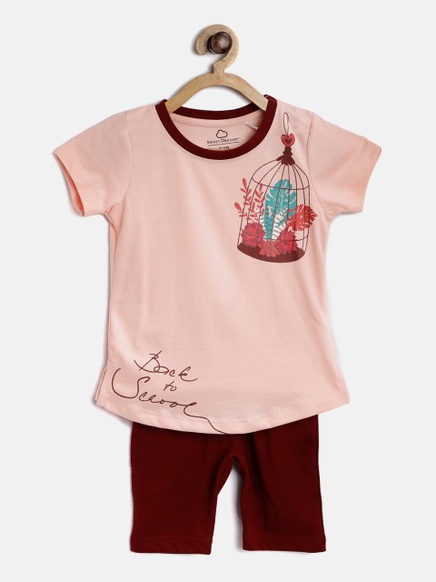 

Sweet Dreams Girls Peach-Coloured & Maroon Printed Night Suit 632678