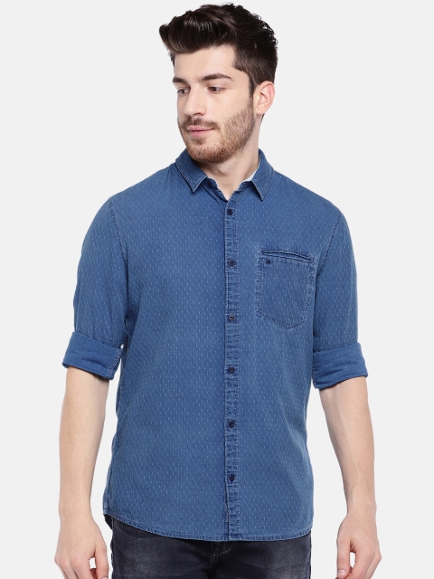 

Calvin Klein Jeans Men Blue Slim Fit Self-Design Casual Shirt