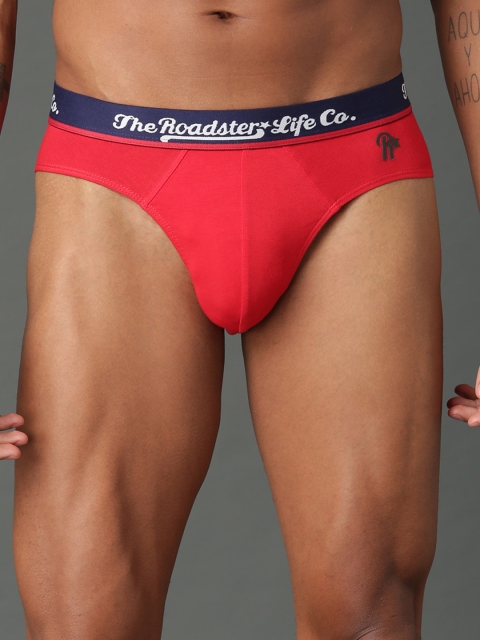 

Roadster Men Red Solid Ultra Durable Briefs RDST-BR-PK2-010B