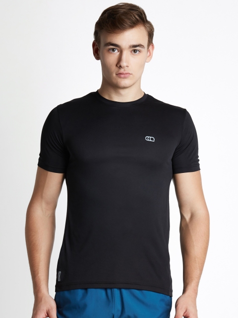 

Ajile by Pantaloons Men Black Solid Round Neck T-shirt