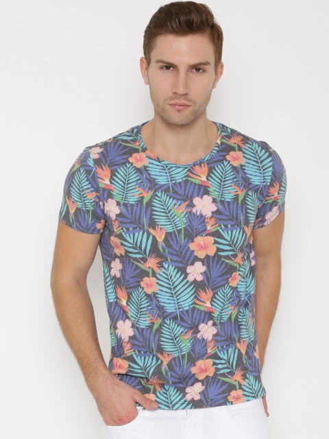 

United Colors of Benetton Men Multicoloured Printed Round Neck T-shirt, Multi