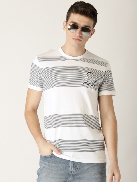 

United Colors of Benetton Men White & Navy Blue Striped Round Neck T-shirt