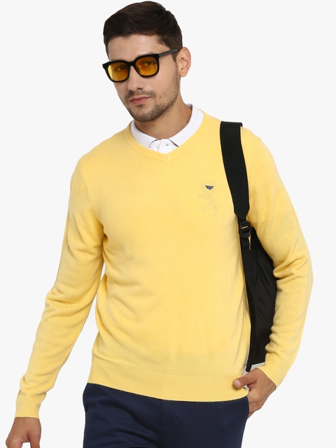 

Red Tape Men Yellow Solid Pullover