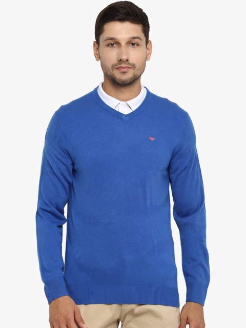 

Red Tape Men Blue Solid Pullover Sweater
