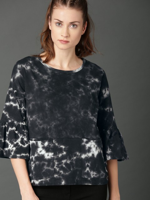 

Roadster Women Black Dyed Top