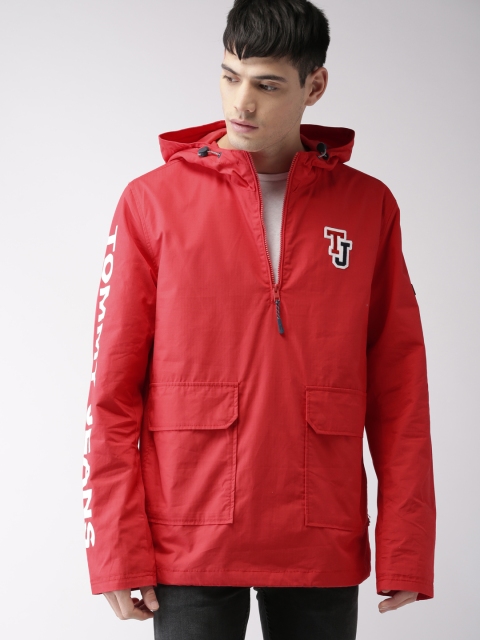 

Tommy Hilfiger Men Red Solid Lightweight Tailored Jacket