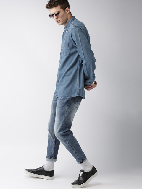 

Tommy Hilfiger Men Blue Relaxed Regular Fit Denim Casual Shirt