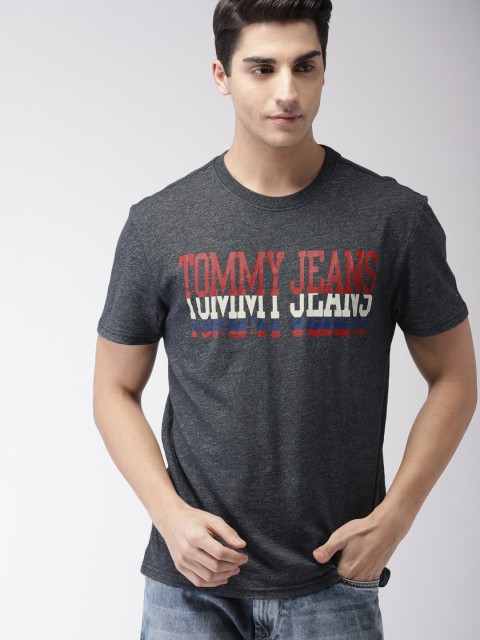 

Tommy Hilfiger Men Navy Blue Printed Round Neck T-shirt