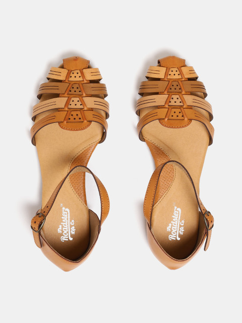 

Roadster Women Tan Brown Ballerinas