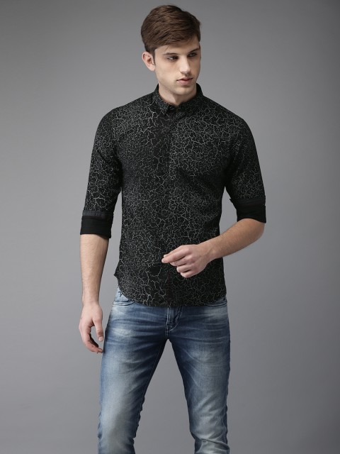 

Flying Machine Men Black Classic Regular Fit Solid Casual Shirt