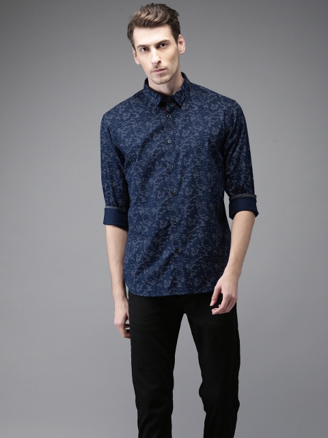 

Flying Machine Men Navy Classic Regular Fit Printed Casual Shirt, Navy blue
