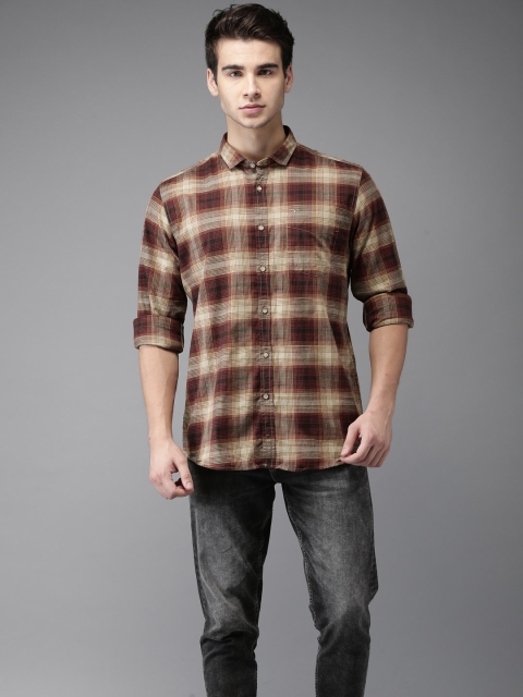 

Flying Machine Men Brown & Beige Regular Fit Checked Casual Shirt