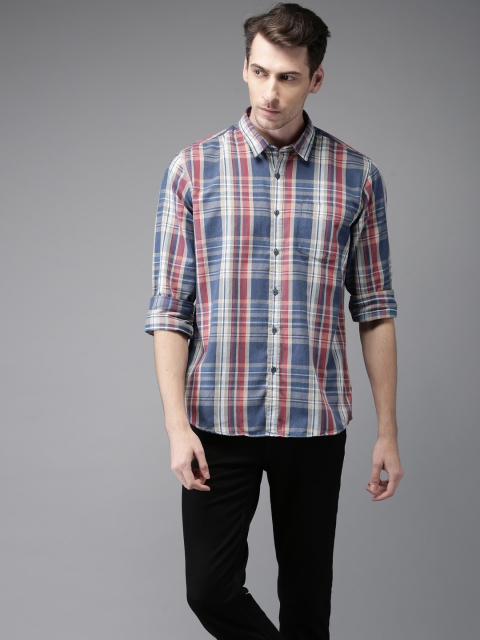 

Flying Machine Men Blue & Beige Regular Fit Checked Casual Shirt
