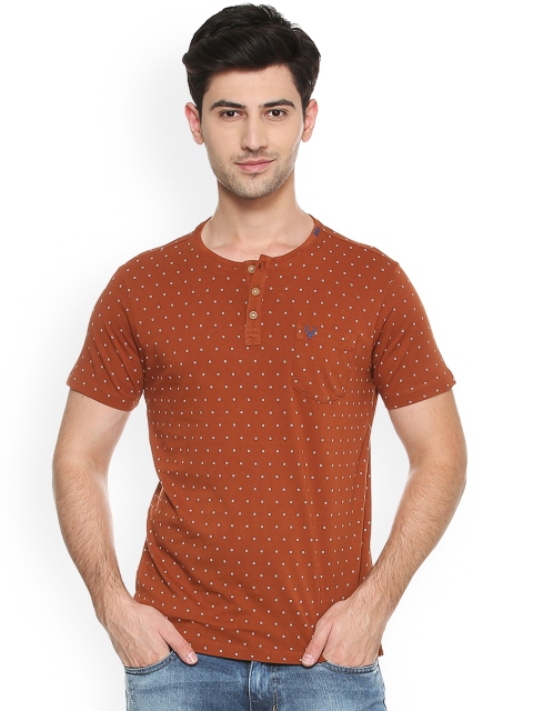 

Solly Jeans Co. Men Brown Printed Henley Neck T-shirt