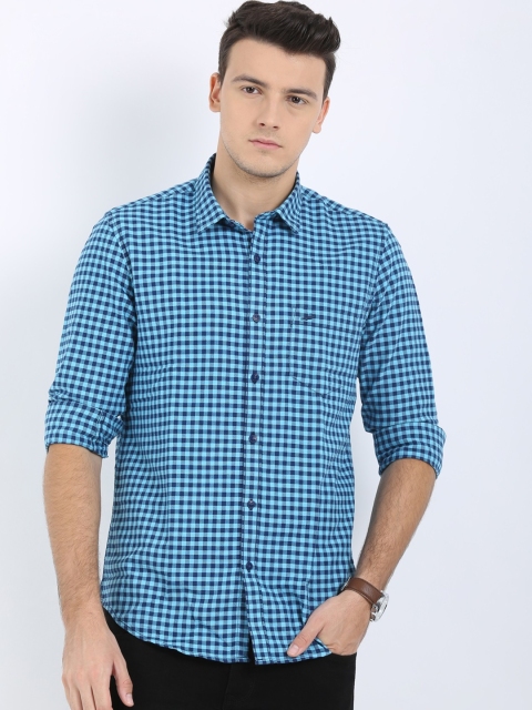 

Crocodile Men Blue Slim Fit Checked Casual Shirt