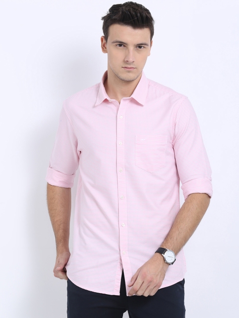 

Crocodile Men Pink & Off-White Slim Fit Checked Casual Shirt
