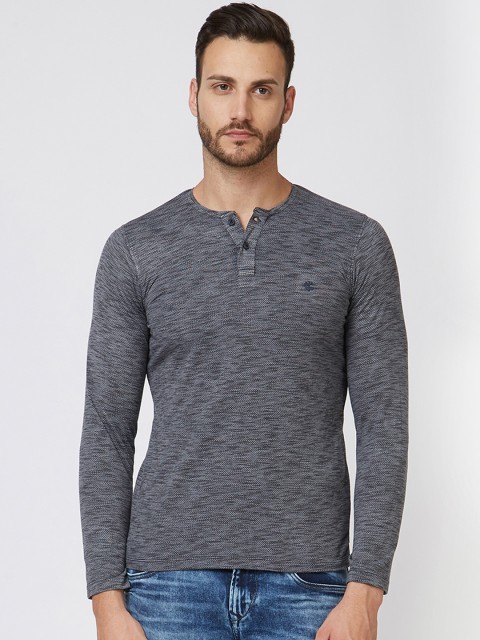 

Killer Men Grey Solid Henley Neck T-shirt