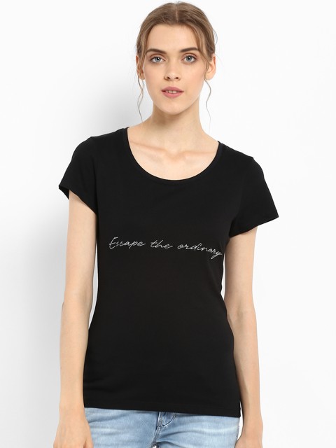 

Mode by Red Tape Women Black Solid Round Neck T-shirt