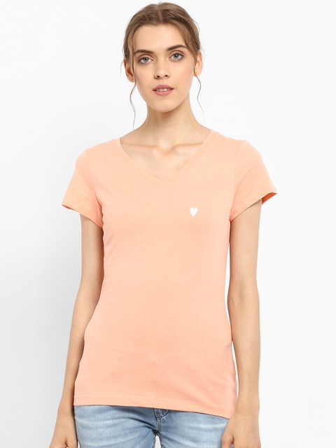 

Mode by Red Tape Women Pink Solid V-Neck T-shirt