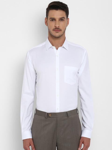 

Next Look Men White Slim Fit Solid Semiformal Shirt