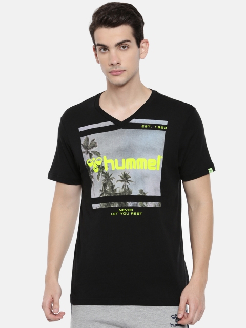 

hummel Men Black Printed V-Neck VEDY T-shirt