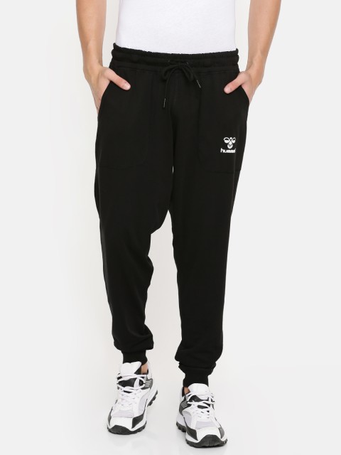 

hummel Men Black Solid GREN Joggers